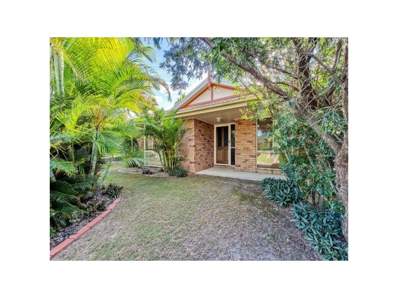 7 Tannadice Court, Regents Park QLD 4118