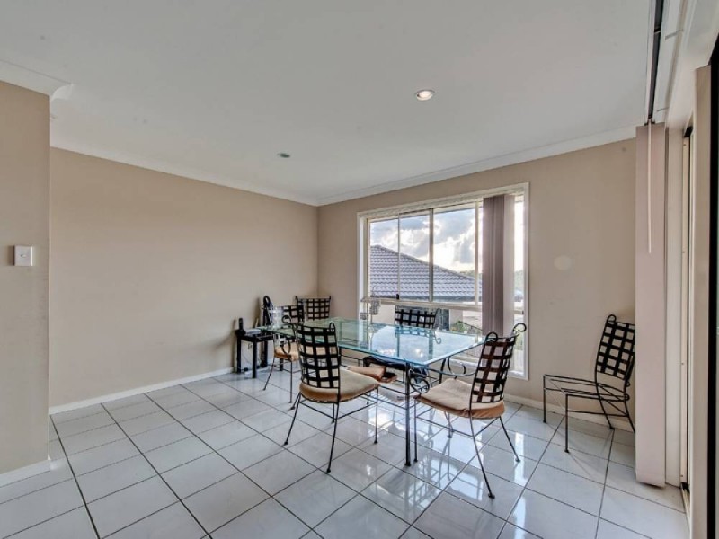 3 Aspect Terrace, Springfield Lakes QLD 4300