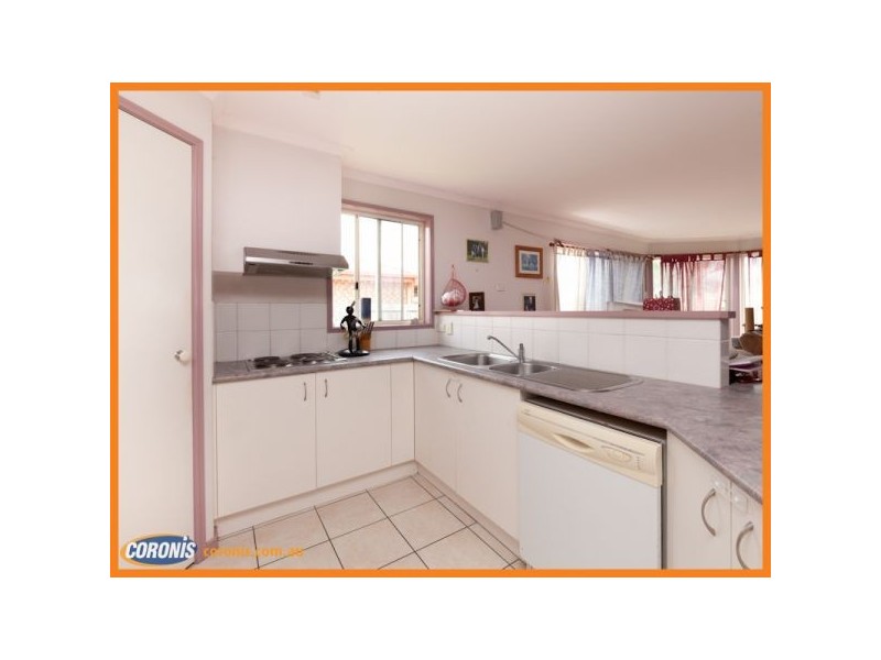 12 Leonie Place, Doolandella QLD 4077