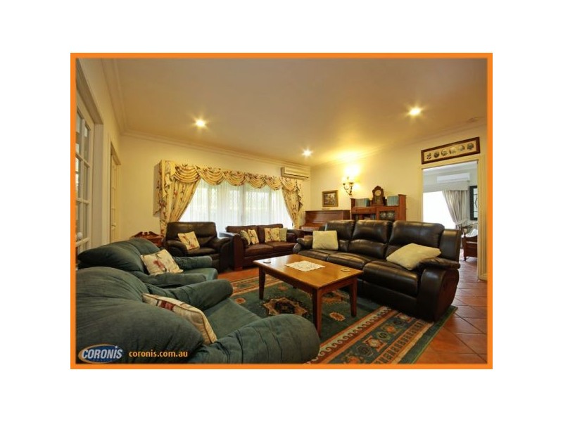 11 Laser Court, Burpengary QLD 4505