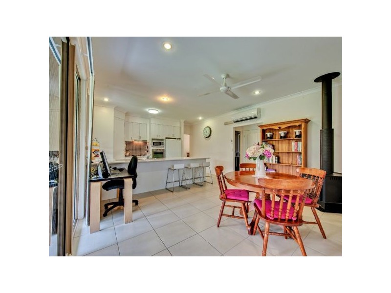 5 Hayes Avenue, Camira QLD 4300