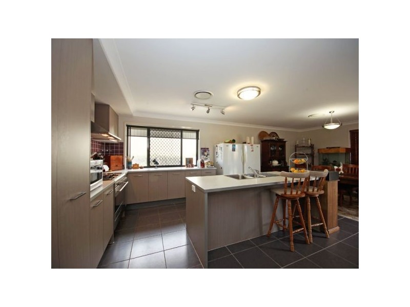 15 Fantail Crescent, Mango Hill QLD 4509