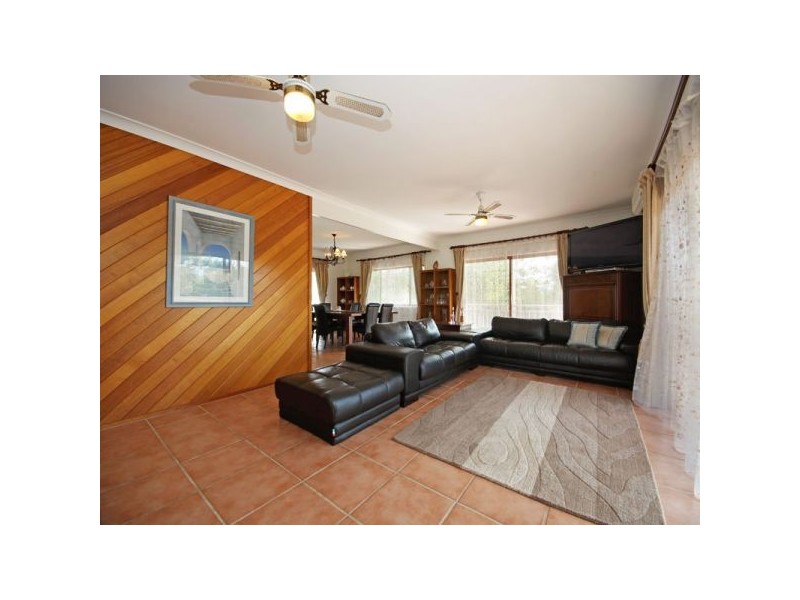 14 Whistler Court, Upper Caboolture QLD 4510