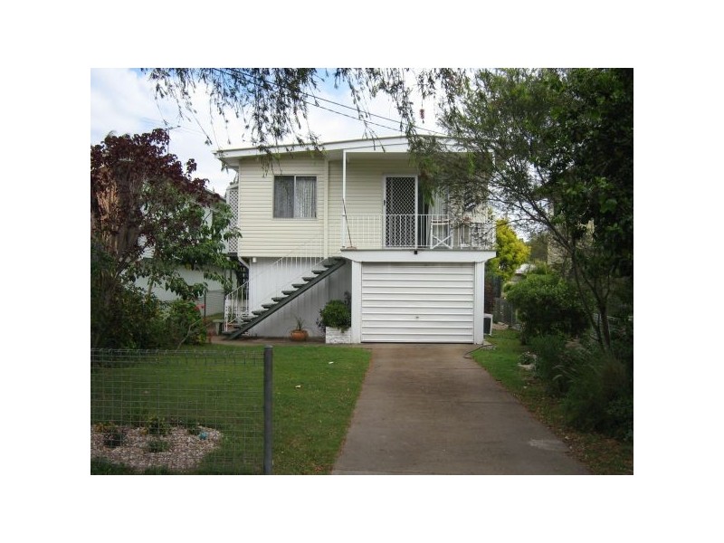 79 Longland Street, Redcliffe QLD 4020