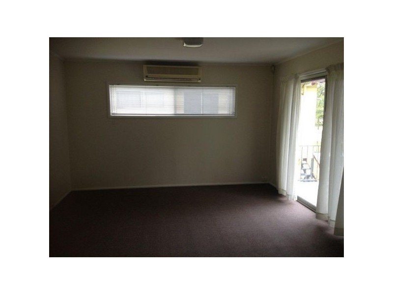 79 Longland Street, Redcliffe QLD 4020