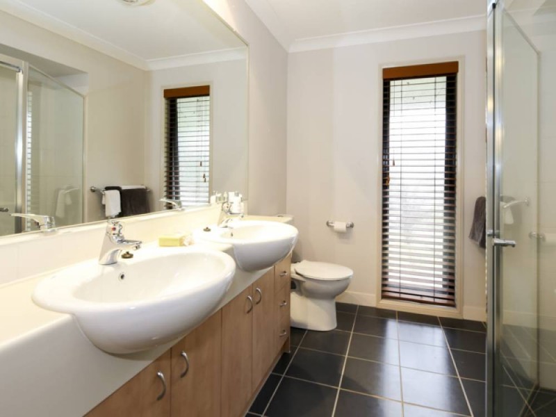 12 Kingtide Lane, Coomera Waters QLD 4209