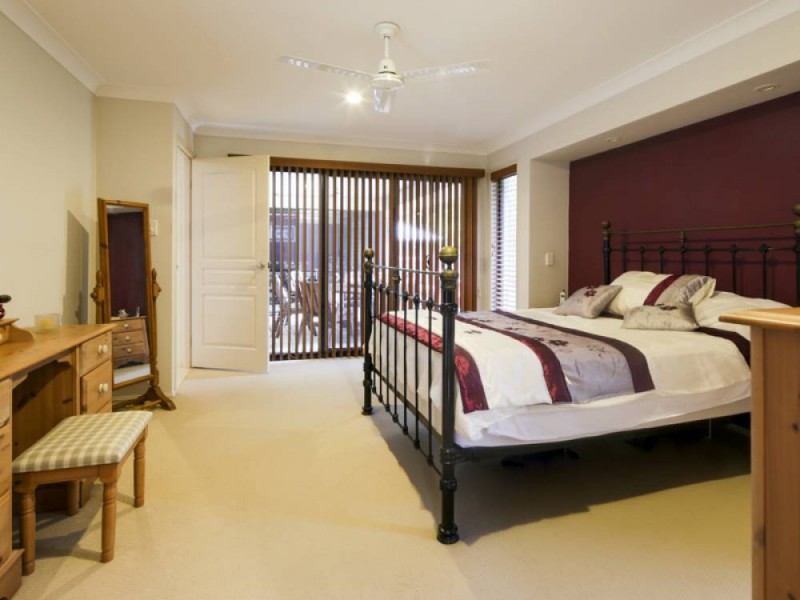 12 Kingtide Lane, Coomera Waters QLD 4209