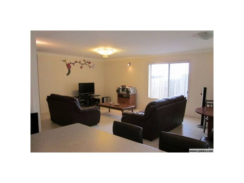 20 Shearwater Terrace, Springfield Lakes QLD 4300