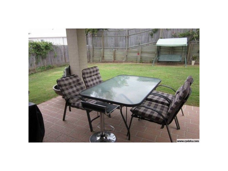 20 Shearwater Terrace, Springfield Lakes QLD 4300