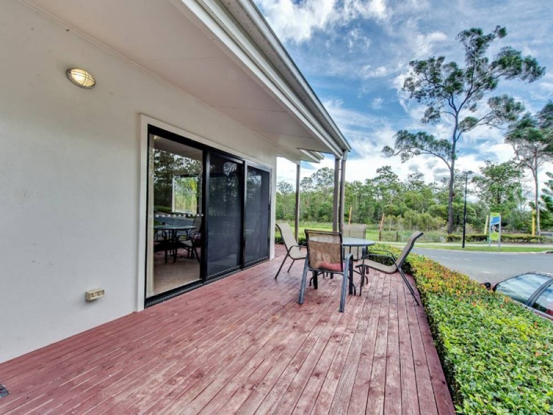 1/46 Woodlands Boulevard, Waterford QLD 4133