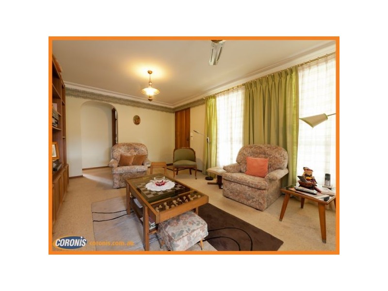 919 Creek Road, Carindale QLD 4152