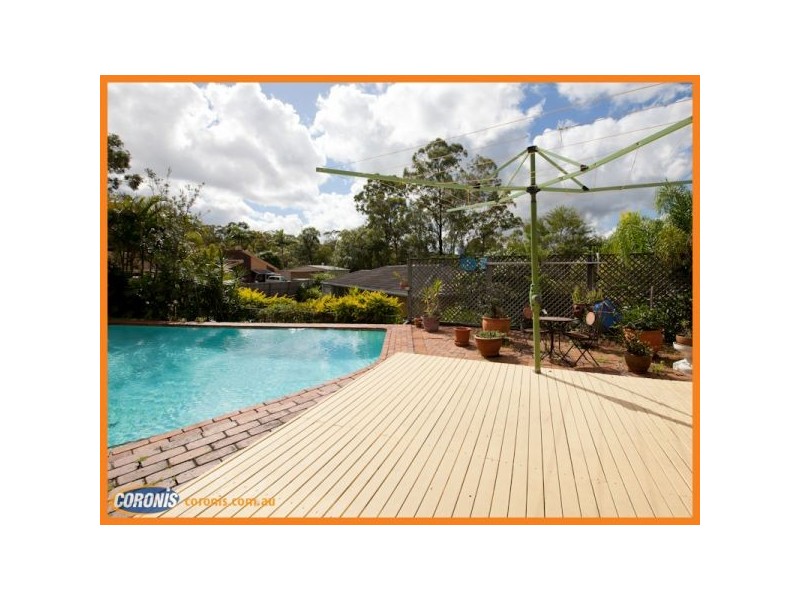 919 Creek Road, Carindale QLD 4152