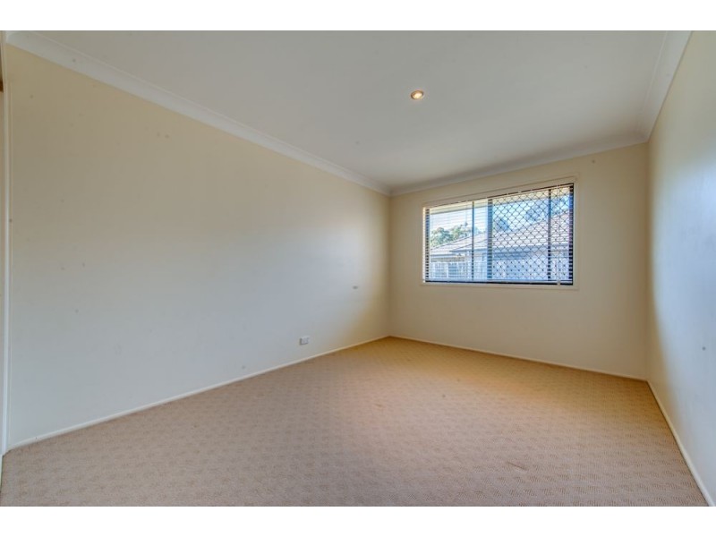106 Lakeside Avenue, Springfield Lakes QLD 4300