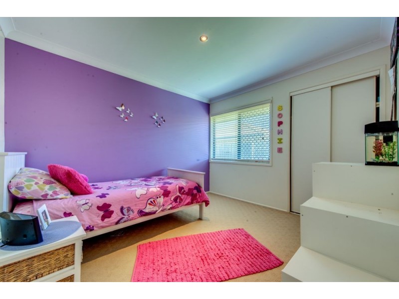 106 Lakeside Avenue, Springfield Lakes QLD 4300