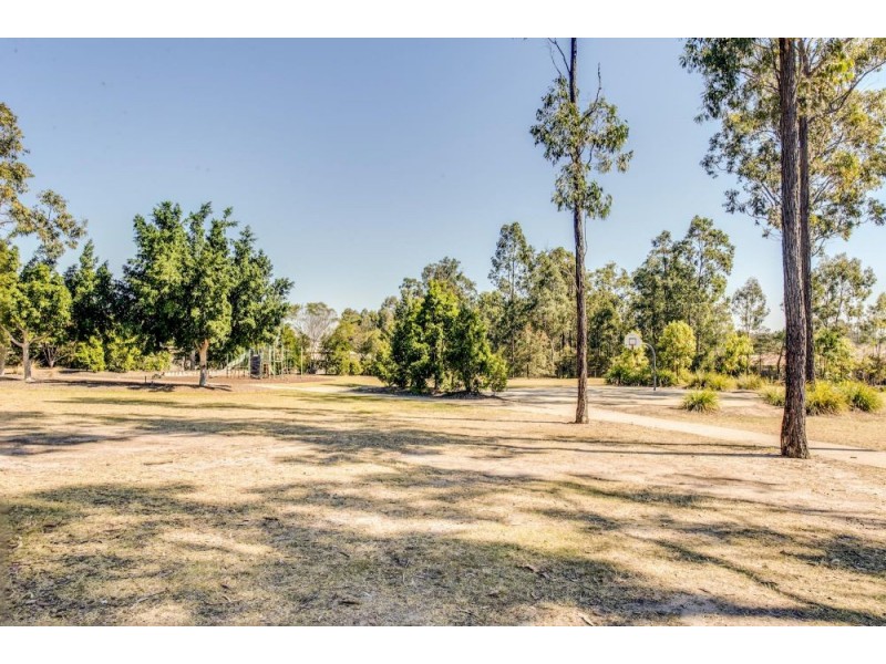 106 Lakeside Avenue, Springfield Lakes QLD 4300