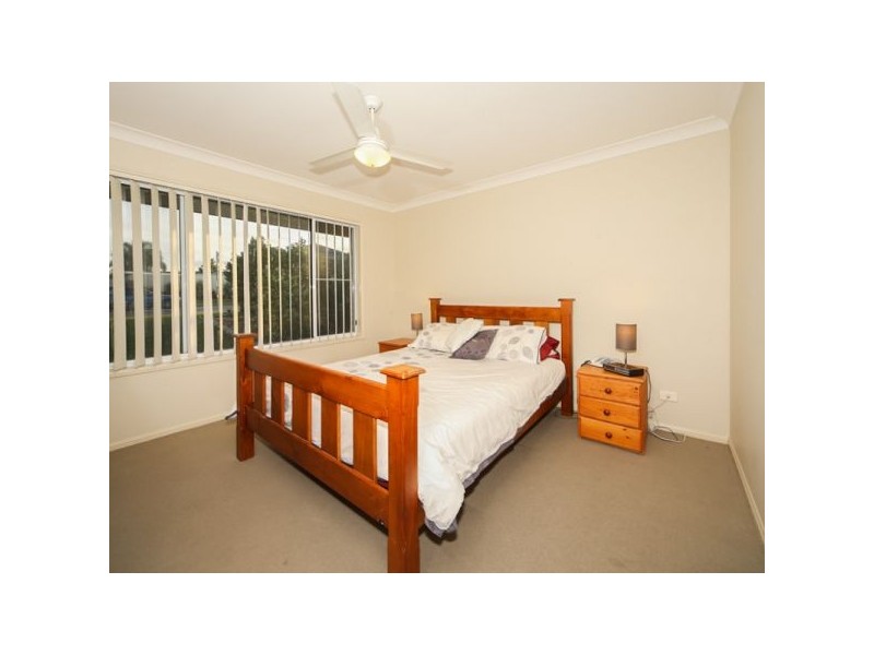 37 Billinghurst Crescent, Upper Coomera QLD 4209