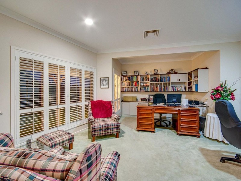 12 Lindale Court, Cashmere QLD 4500