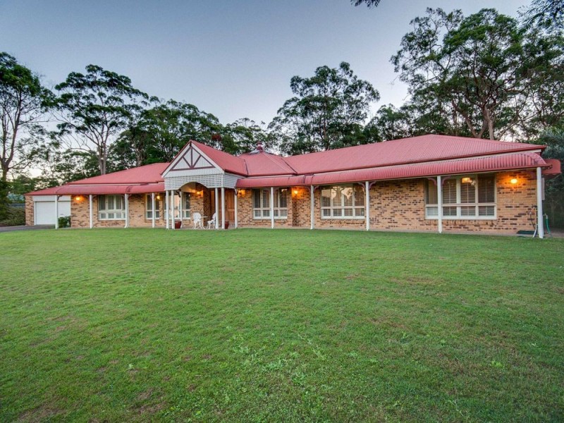 12 Lindale Court, Cashmere QLD 4500