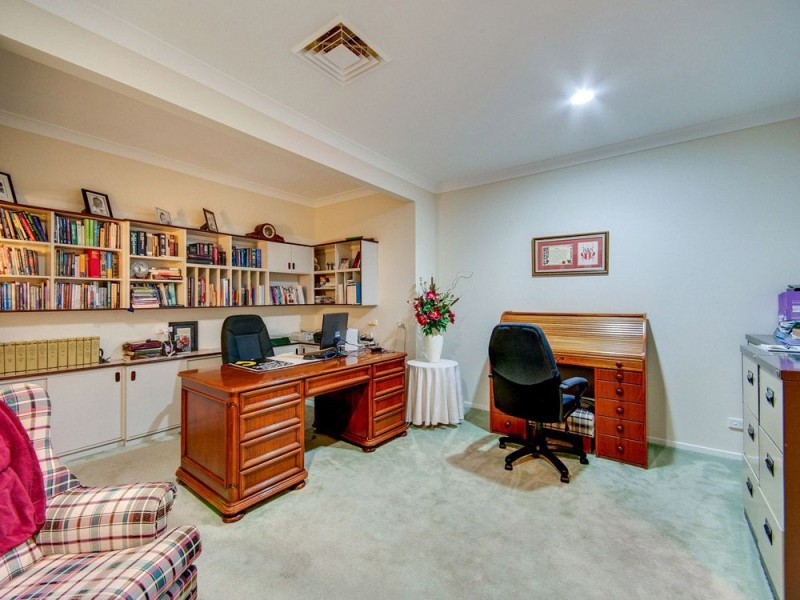 12 Lindale Court, Cashmere QLD 4500