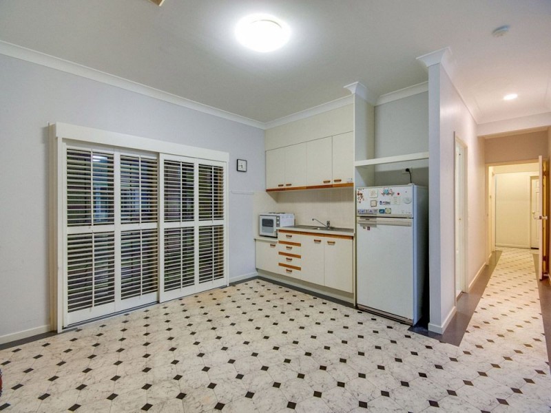 12 Lindale Court, Cashmere QLD 4500