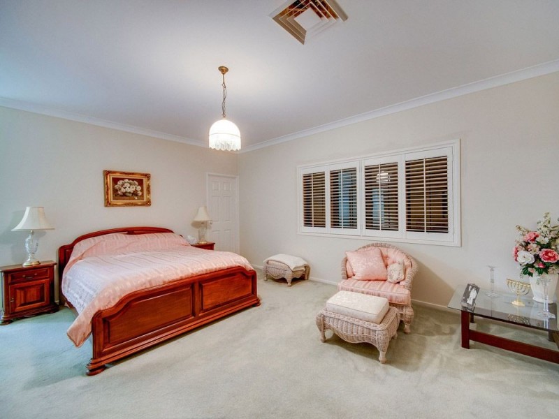 12 Lindale Court, Cashmere QLD 4500