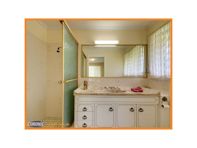 28 Champagne Street, Petrie QLD 4502