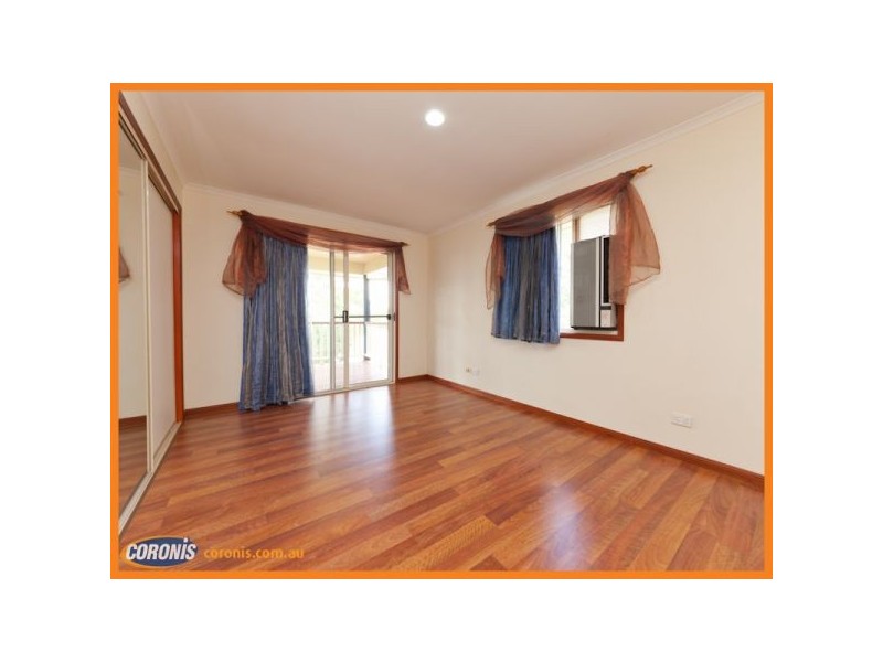 11 Marwood Court, Ferny Hills QLD 4055