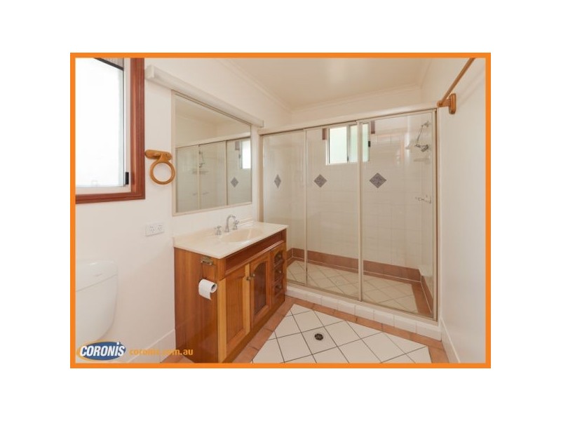 11 Marwood Court, Ferny Hills QLD 4055