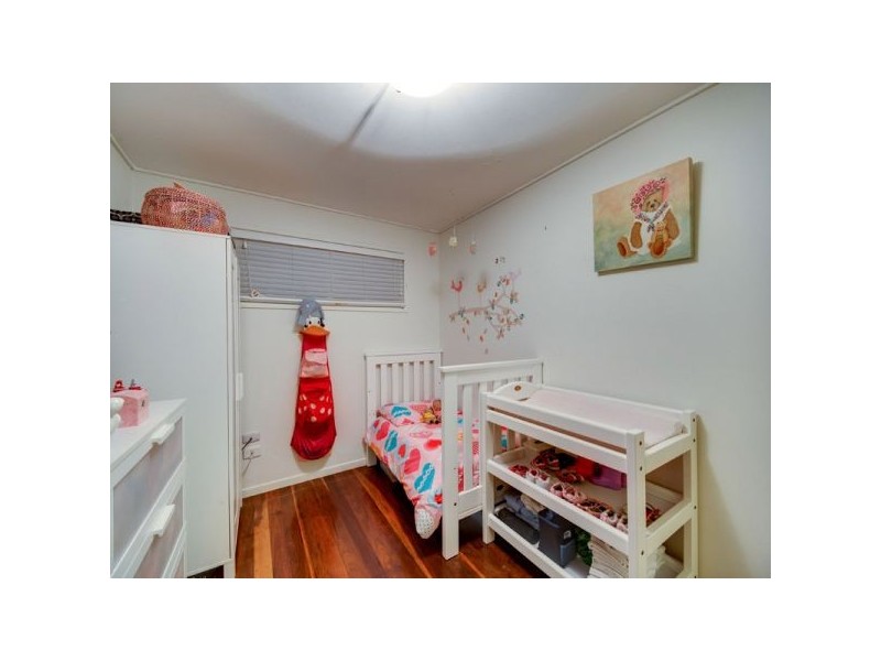 16 Hutton Road, Arana Hills QLD 4054