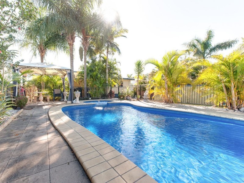 10 Coleen Court, Redbank Plains QLD 4301