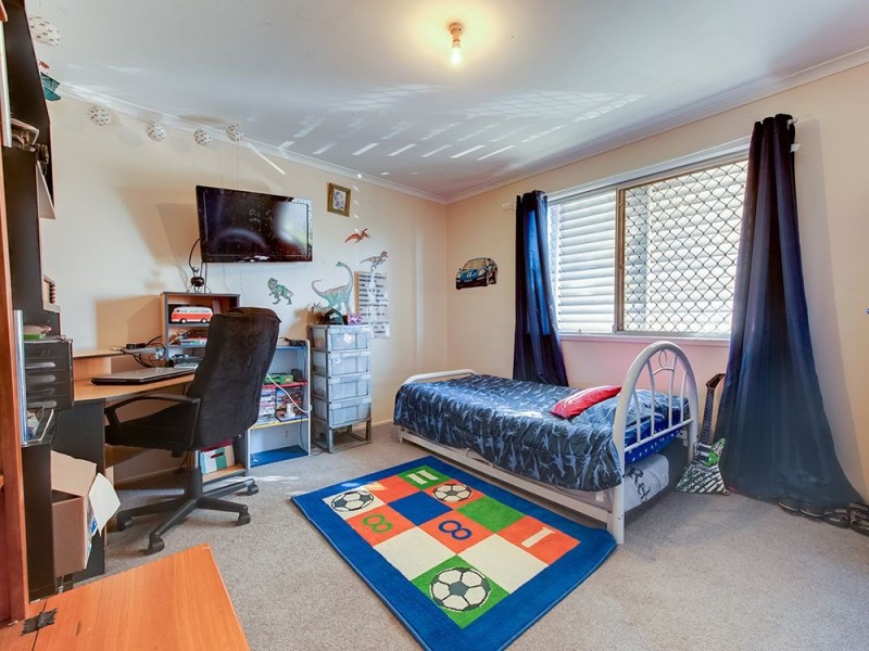 10 Coleen Court, Redbank Plains QLD 4301