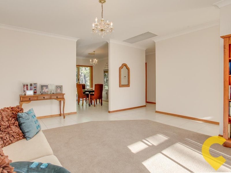 9 Lindale Court, Cashmere QLD 4500