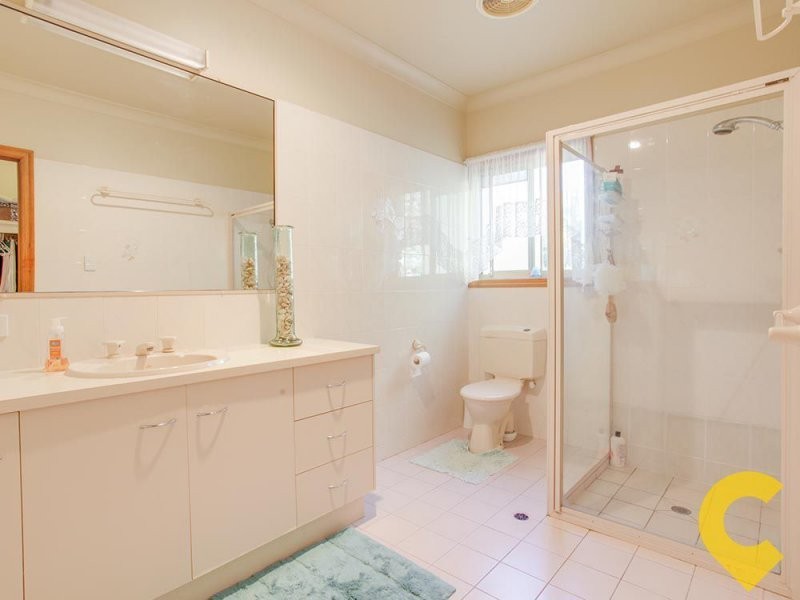 9 Lindale Court, Cashmere QLD 4500