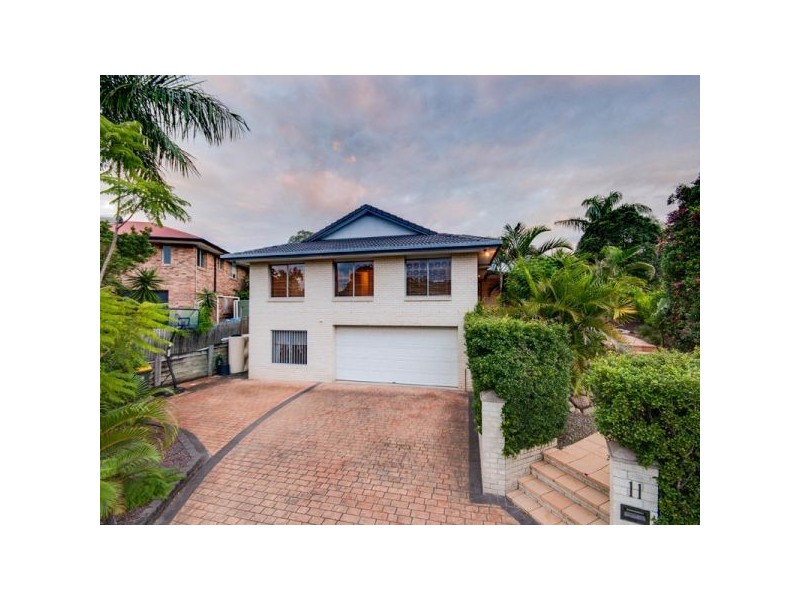 11 Rannoch Place, Ferny Grove QLD 4055