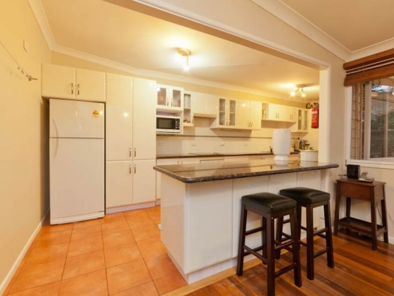 3 Pylara Crescent, Ferny Hills QLD 4055