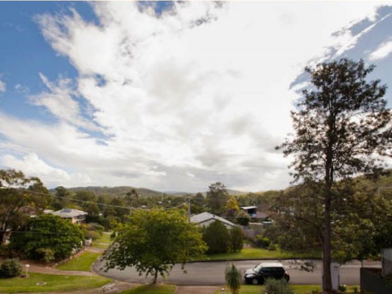 3 Pylara Crescent, Ferny Hills QLD 4055