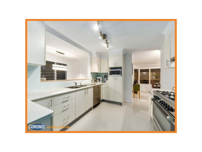 59 Andrew Avenue, Tarragindi QLD 4121