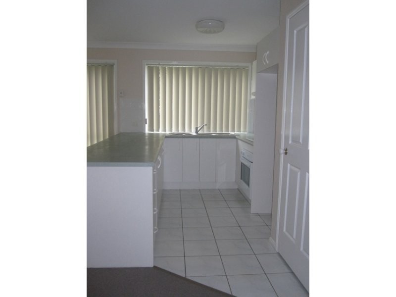 64 Hampstead Street, Forest Lake QLD 4078