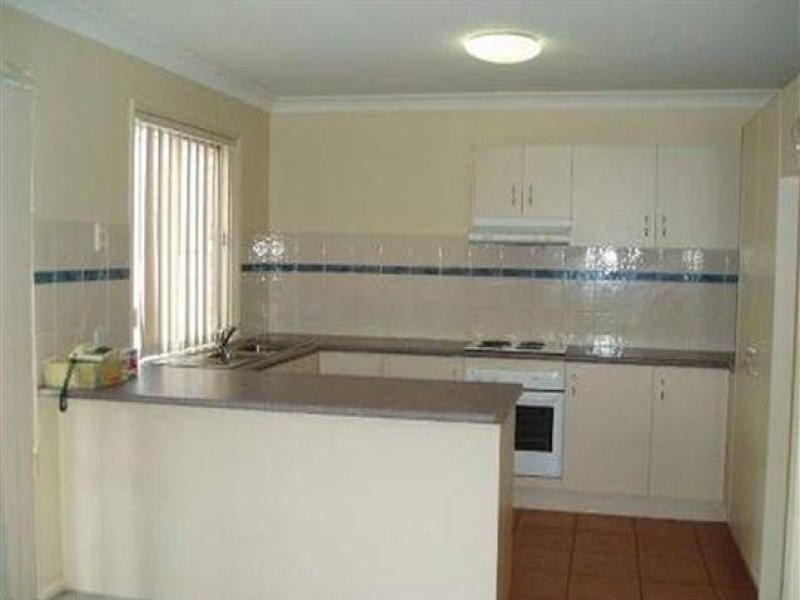 26 Chelsea Place, Forest Lake QLD 4078