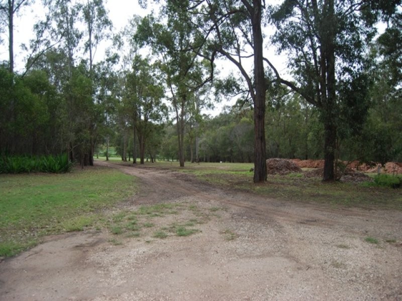 329 Waterford Rd, Ellen Grove QLD 4078