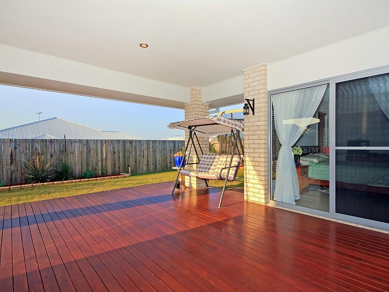 6 Damson Street, Heathwood QLD 4110