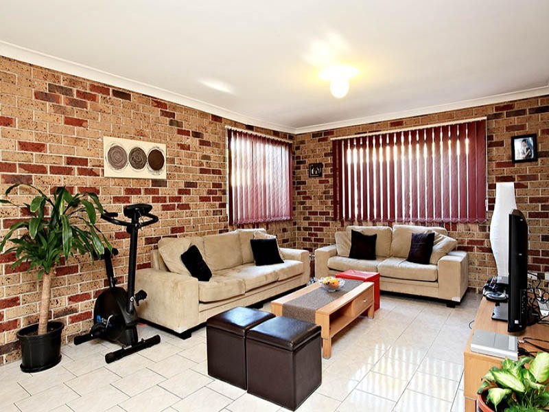 24 Evergreen Place, Forest Lake QLD 4078