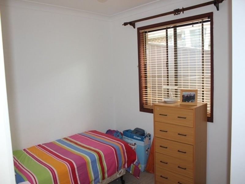 25 Hazelton Street, Riverhills QLD 4074