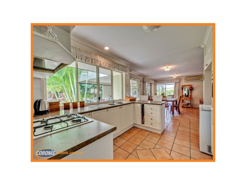 7 Victoria Close, Forest Lake QLD 4078