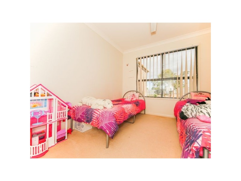 2/86 Kincaid Drive, Highland Park QLD 4211