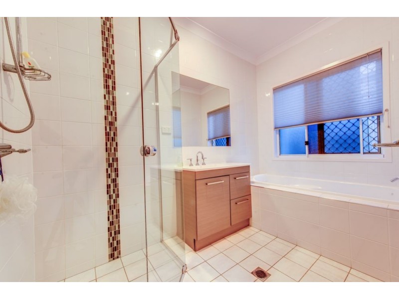 72 Collett Street, Eight Mile Plains QLD 4113