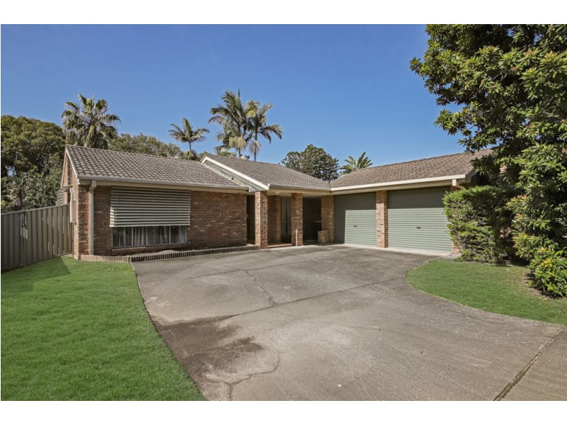 59 Ridley Rd, Bridgeman Downs QLD 4035