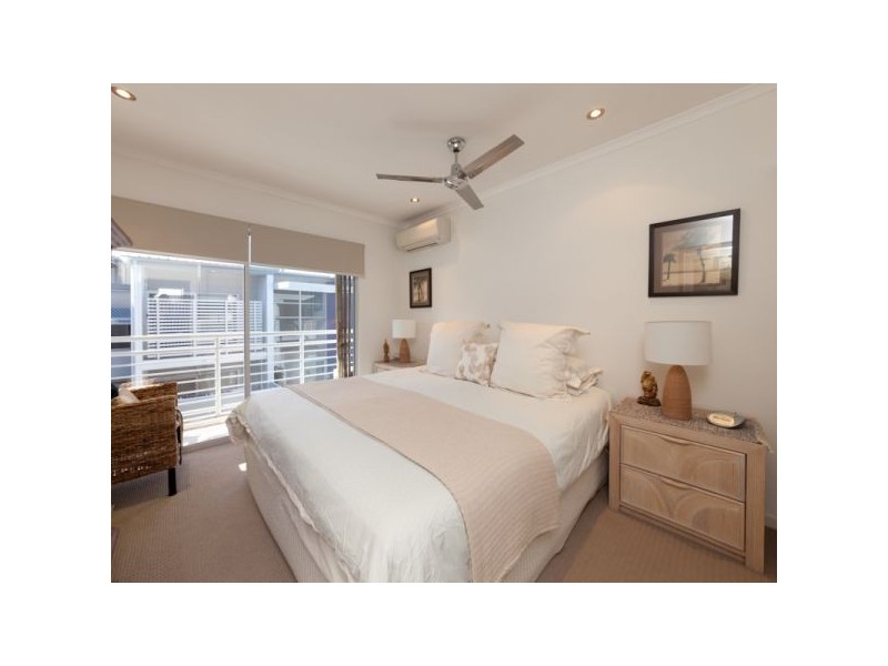 202/18 Richmond Road, Morningside QLD 4170