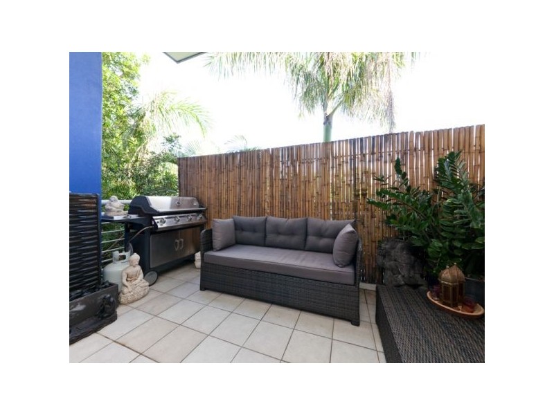 202/18 Richmond Road, Morningside QLD 4170