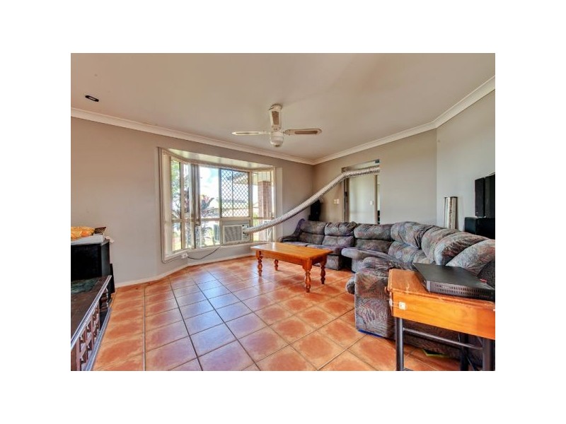 72 Overland Drive, Edens Landing QLD 4207